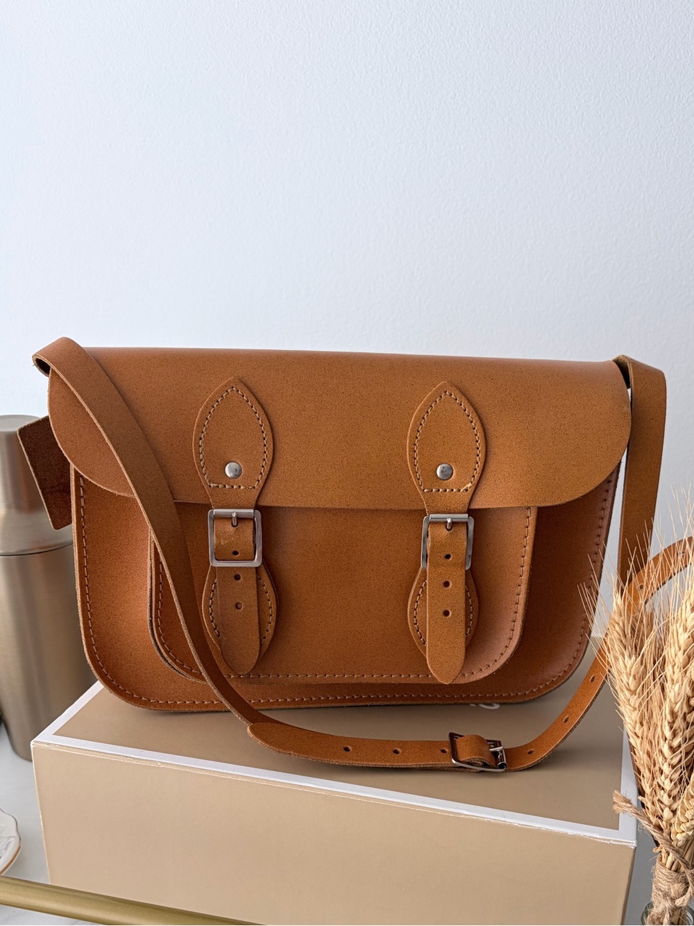 The Leather Satchel Co.- Handmade classic Leather crossbody bag